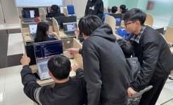 Sinh viên ứng dụng trí tuệ nhân tạo GENAI trong học tập: Xu hướng tất yếu trong giáo dục hiện đại